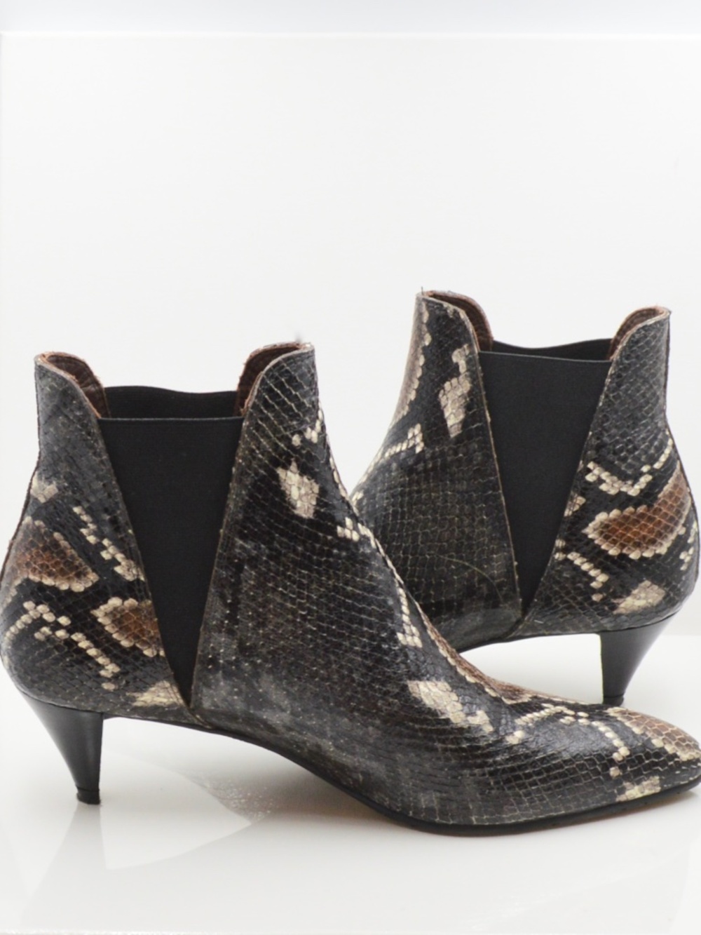 Pedro Garcia Python Print Leather Kitten Heel Ankle Boots Size 37.5 (Woman's 7)